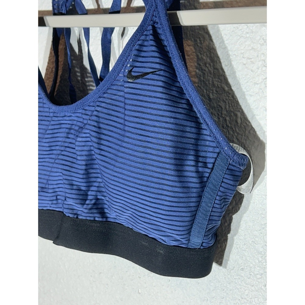 Nike Sports Bra Blue Medium Only One Pad Insert Criss Cross Backing - Picture 2 of 5